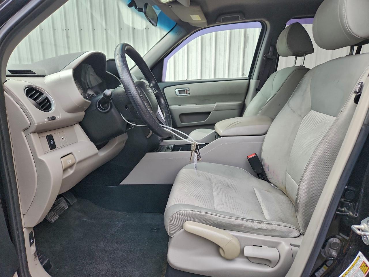 Honda Pilot Lx Image 7