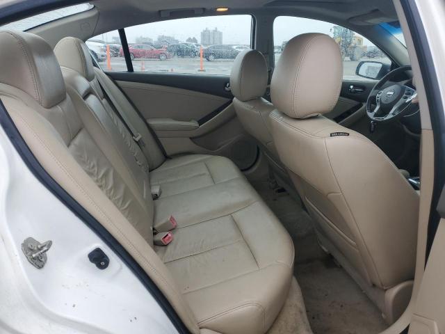 Nissan Altima Base Image 3