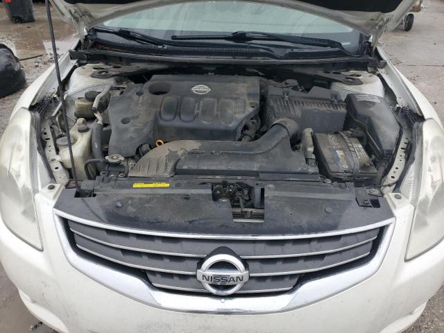 Nissan Altima Base Image 7