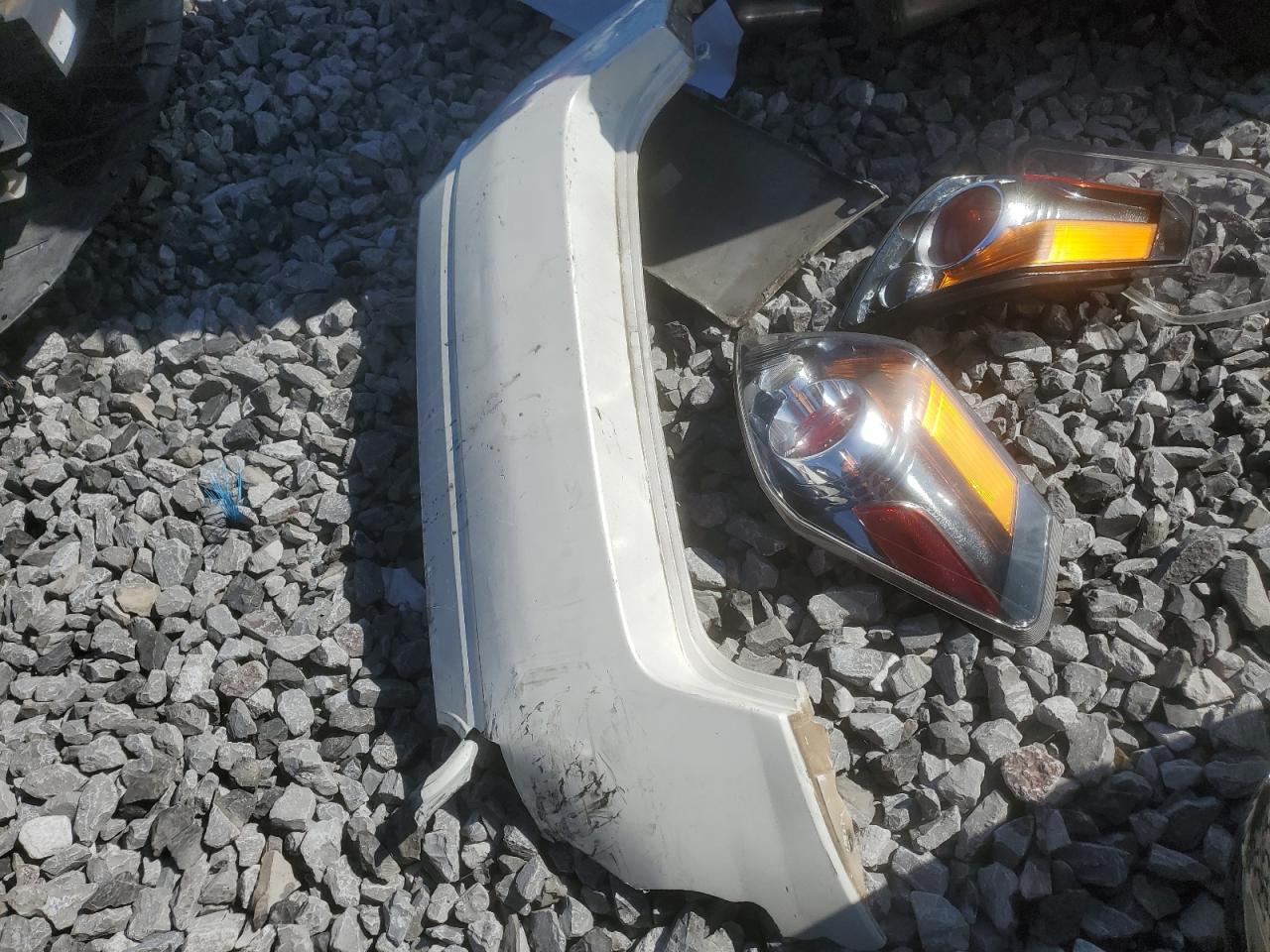 Nissan Altima Base Image 5