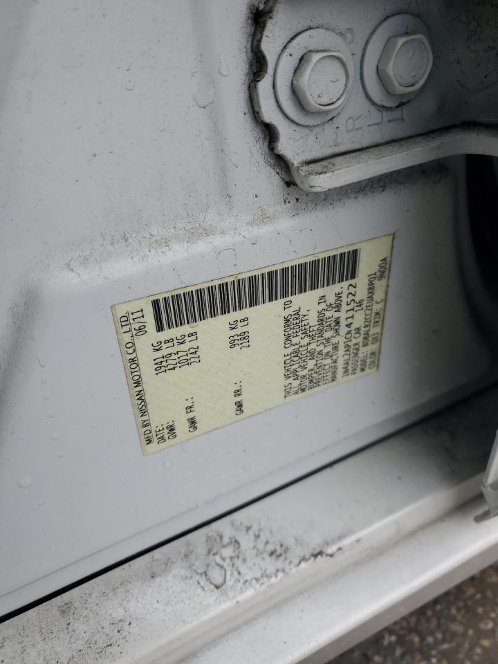 Nissan Altima Base Image 8