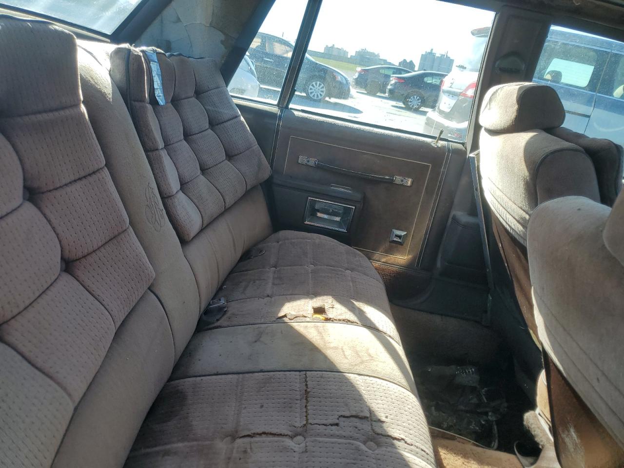 Oldsmobile 88 Royale Brougham Image 10