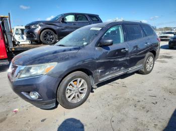  Salvage Nissan Pathfinder