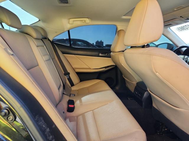 Lexus Is 200t Image 9