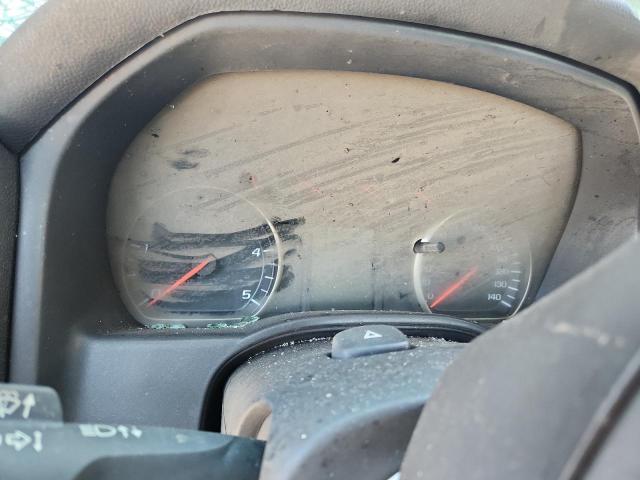 Chevrolet Silverado Image 12