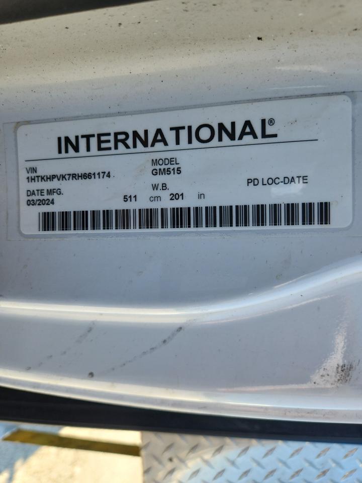 Chevrolet Silverado Image 5