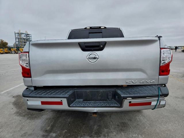 Nissan Titan Sv Image 3
