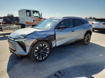  Salvage Chevrolet Blazer