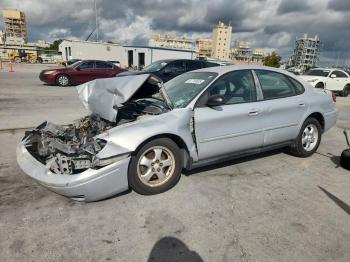  Salvage Ford Taurus