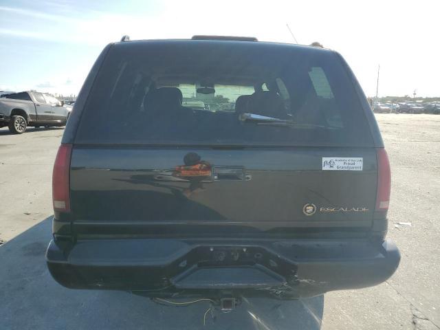 Cadillac Escalade Image 11