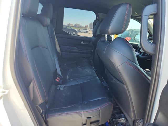 Toyota Tacoma Double Cab Image 6