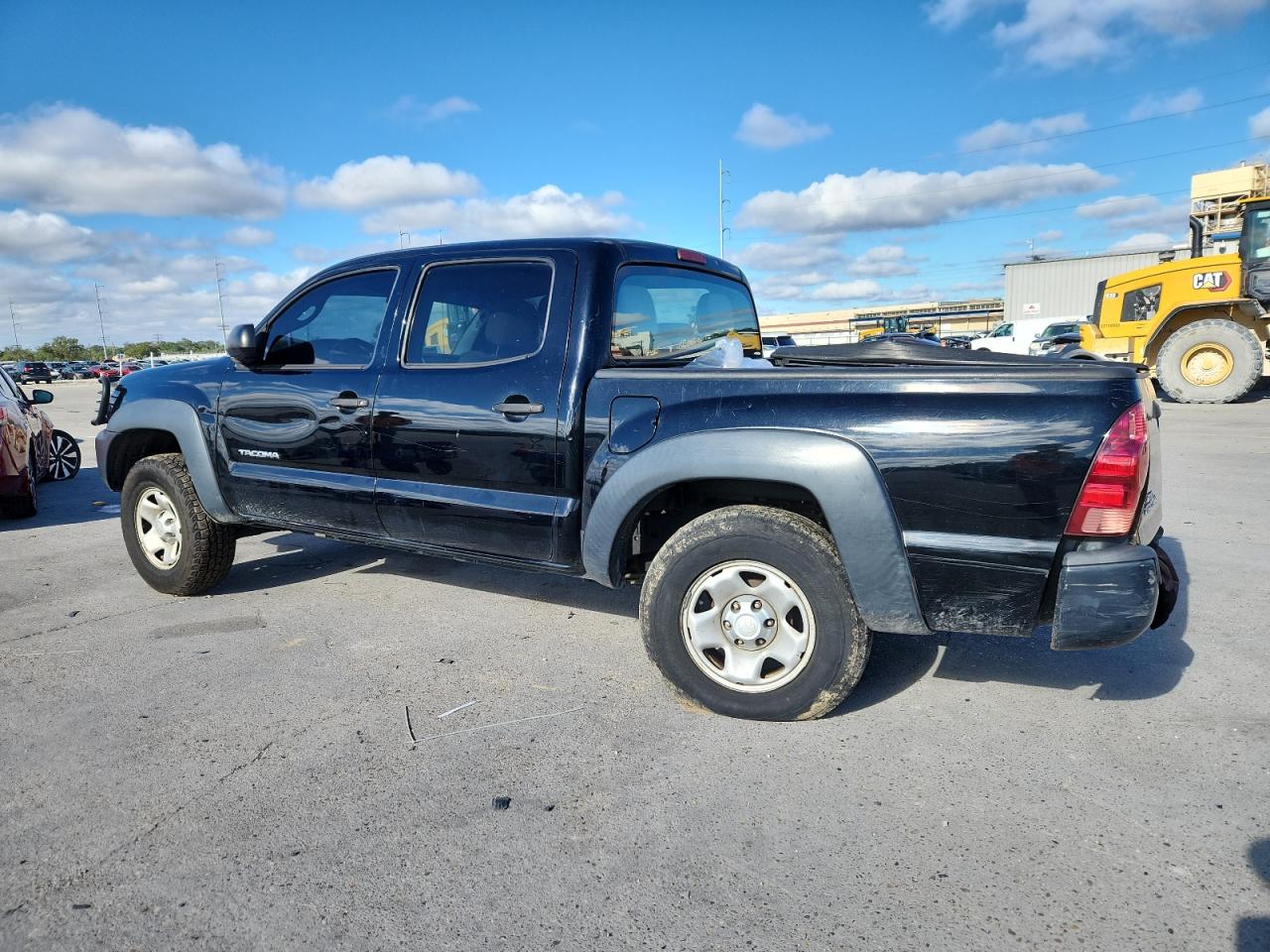 Toyota Tacoma Double Cab Prerunner Image 2