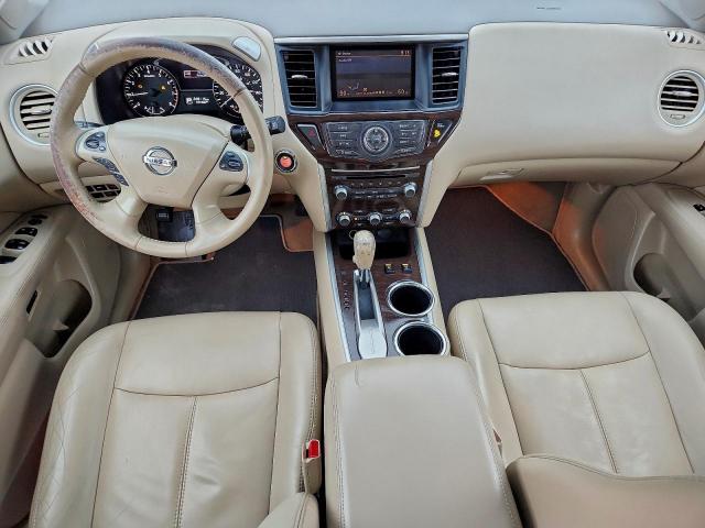 Nissan Pathfinder S Image 7