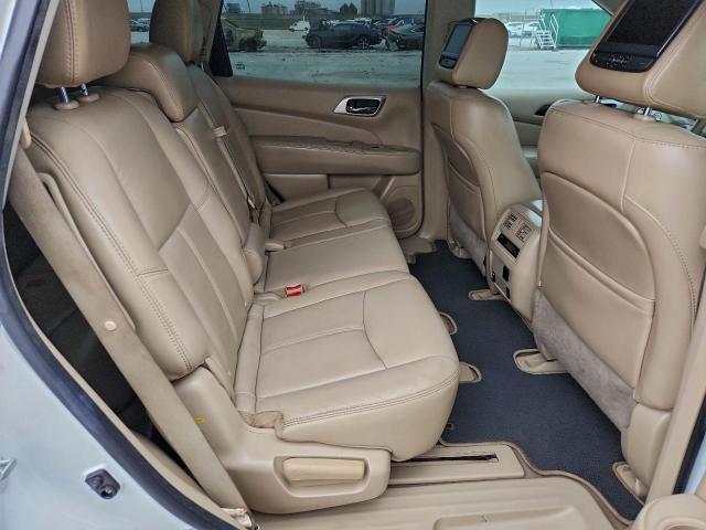 Nissan Pathfinder S Image 12