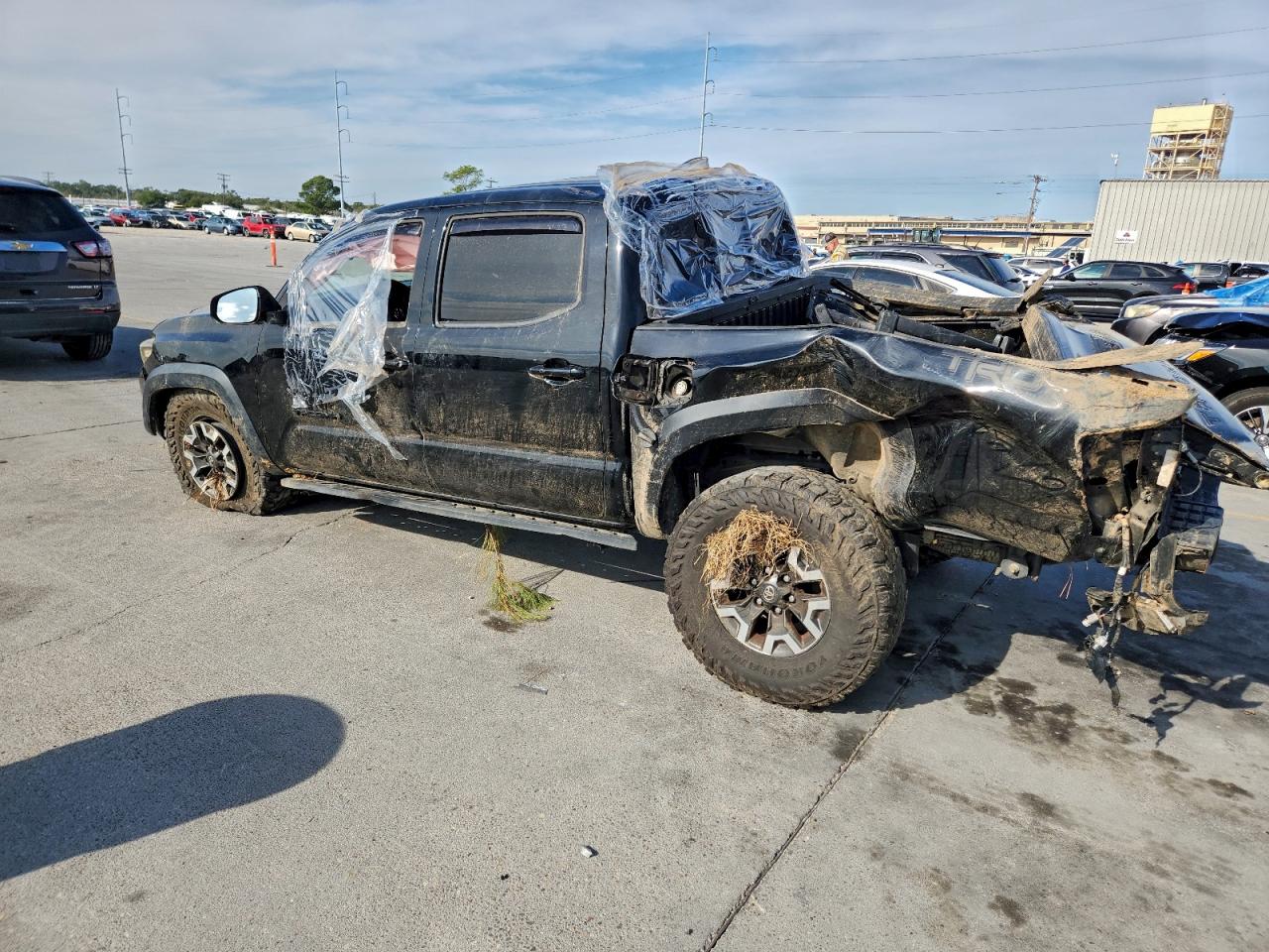 Toyota Tacoma Double Cab Image 8