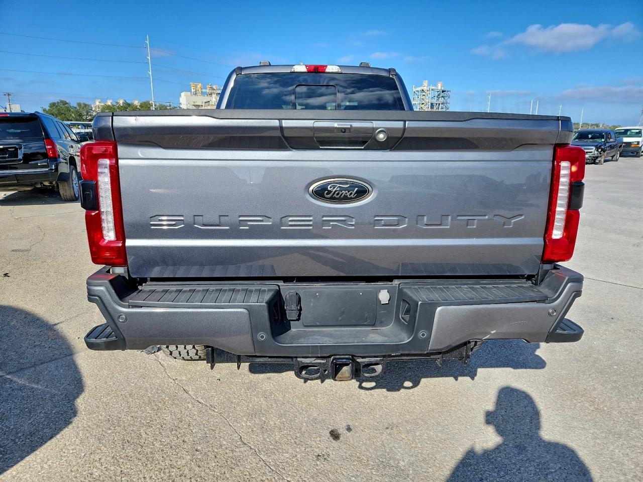 Ford F-250 Super Duty Image 4