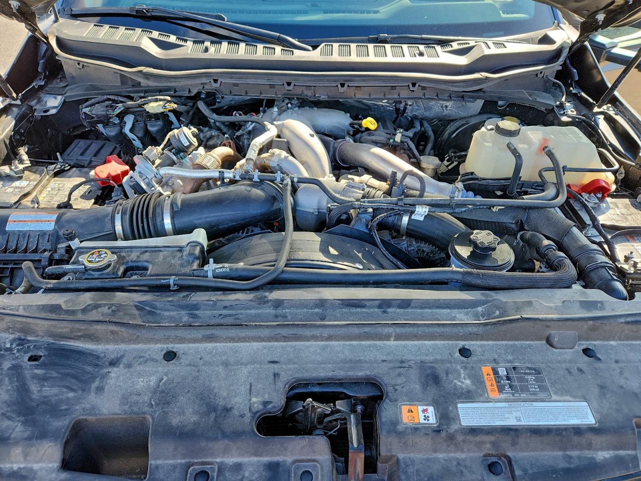 Ford F-250 Super Duty Image 11