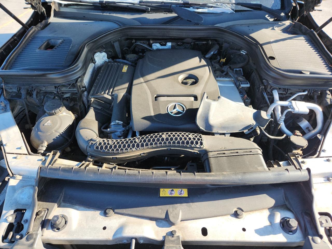 Mercedes-Benz GLC 300 Image 5