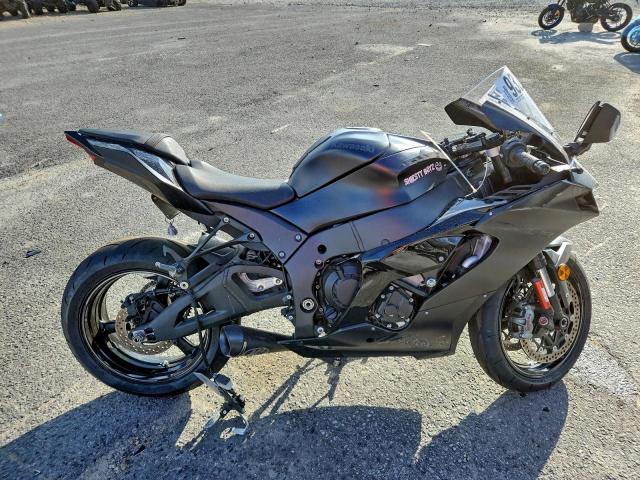  Salvage Kawasaki Zx1002 M