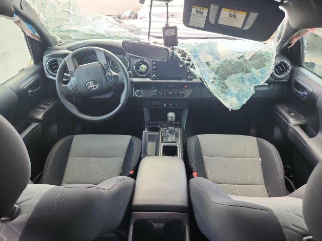 Toyota Tacoma Double Cab Image 12