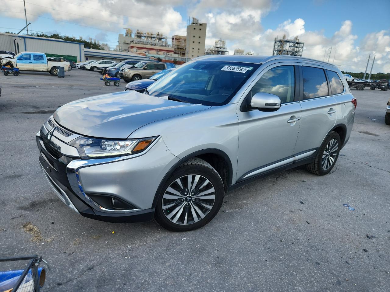 Mitsubishi Outlander Se Image 1