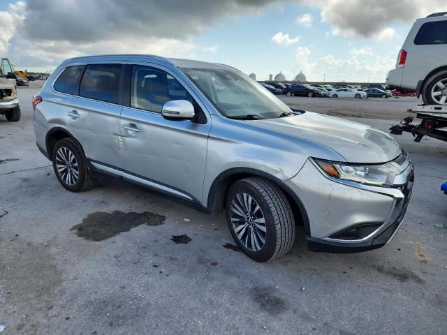 Mitsubishi Outlander Se Image 3