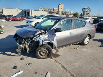  Salvage Nissan Versa
