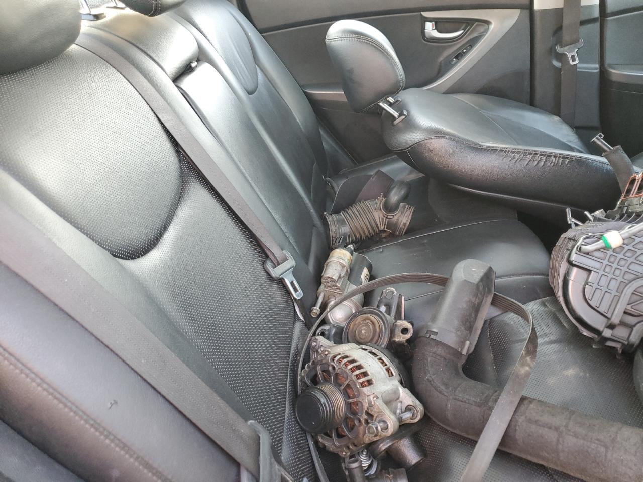 Hyundai ELANTRA Se Image 5