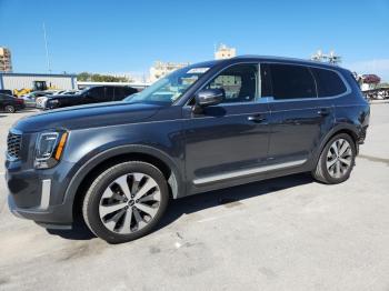  Salvage Kia Telluride