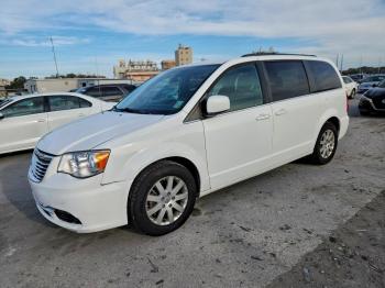  Salvage Chrysler Minivan