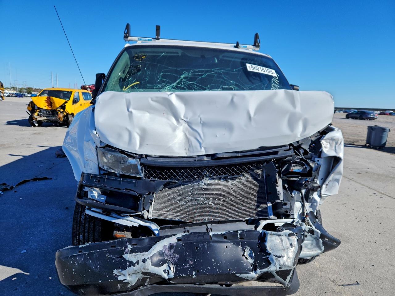 Chevrolet Express Image 11