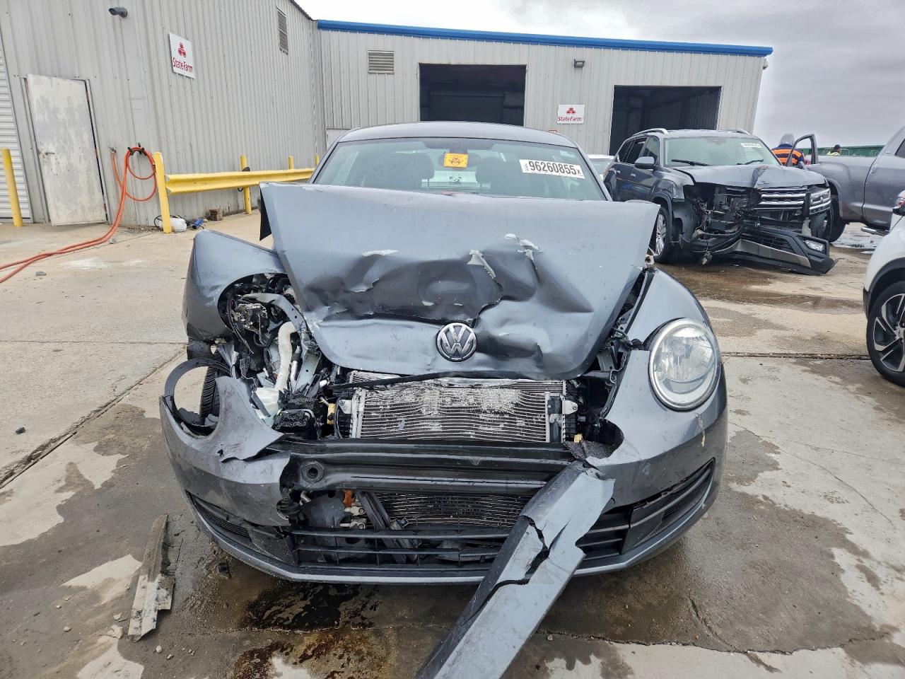 Volkswagen Beetle 1.8t Image 2