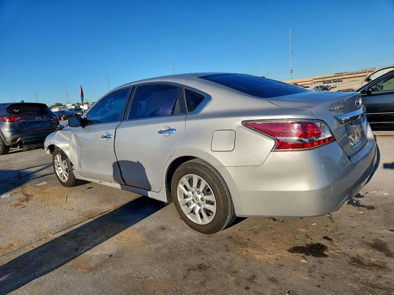 Nissan Altima 2.5 Image 3