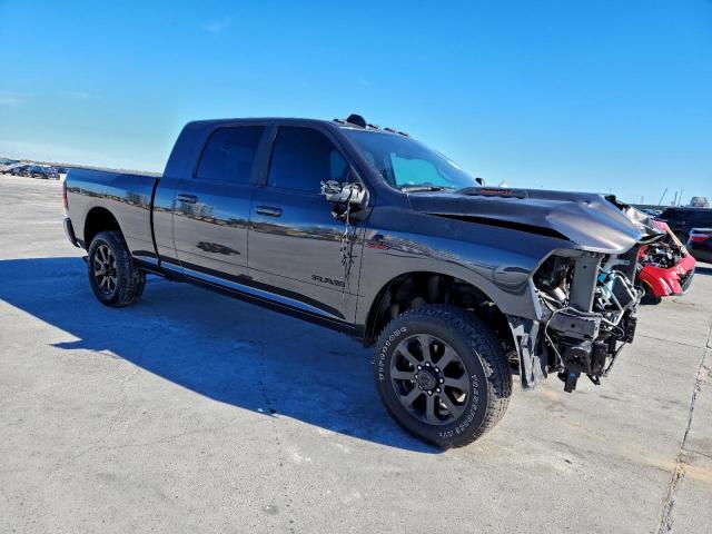 Ram 2500 Laramie Image 4