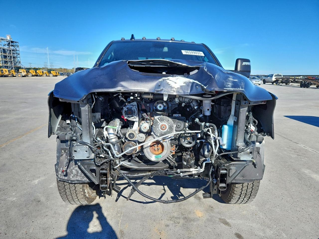 Ram 2500 Laramie Image 2