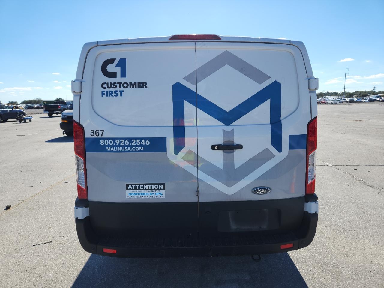 Ford Transit T-250 Image 12