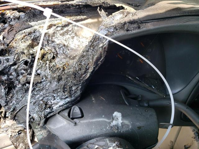 Chevrolet Suburban K1500 Image 2