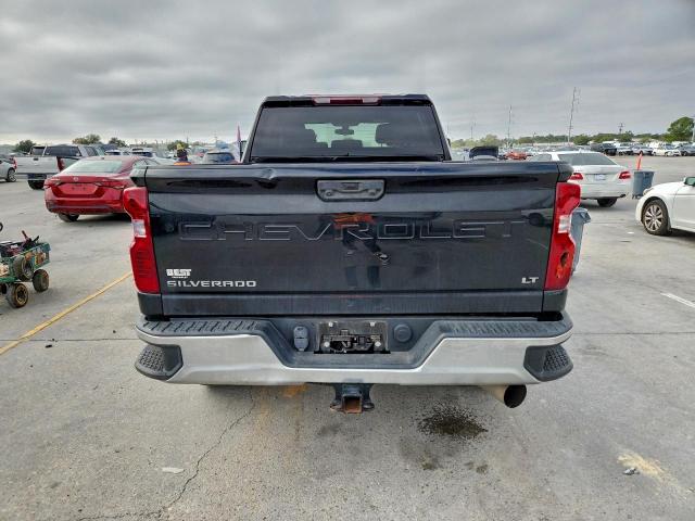 Chevrolet Silverado K2500 Heavy Duty Lt Image 4