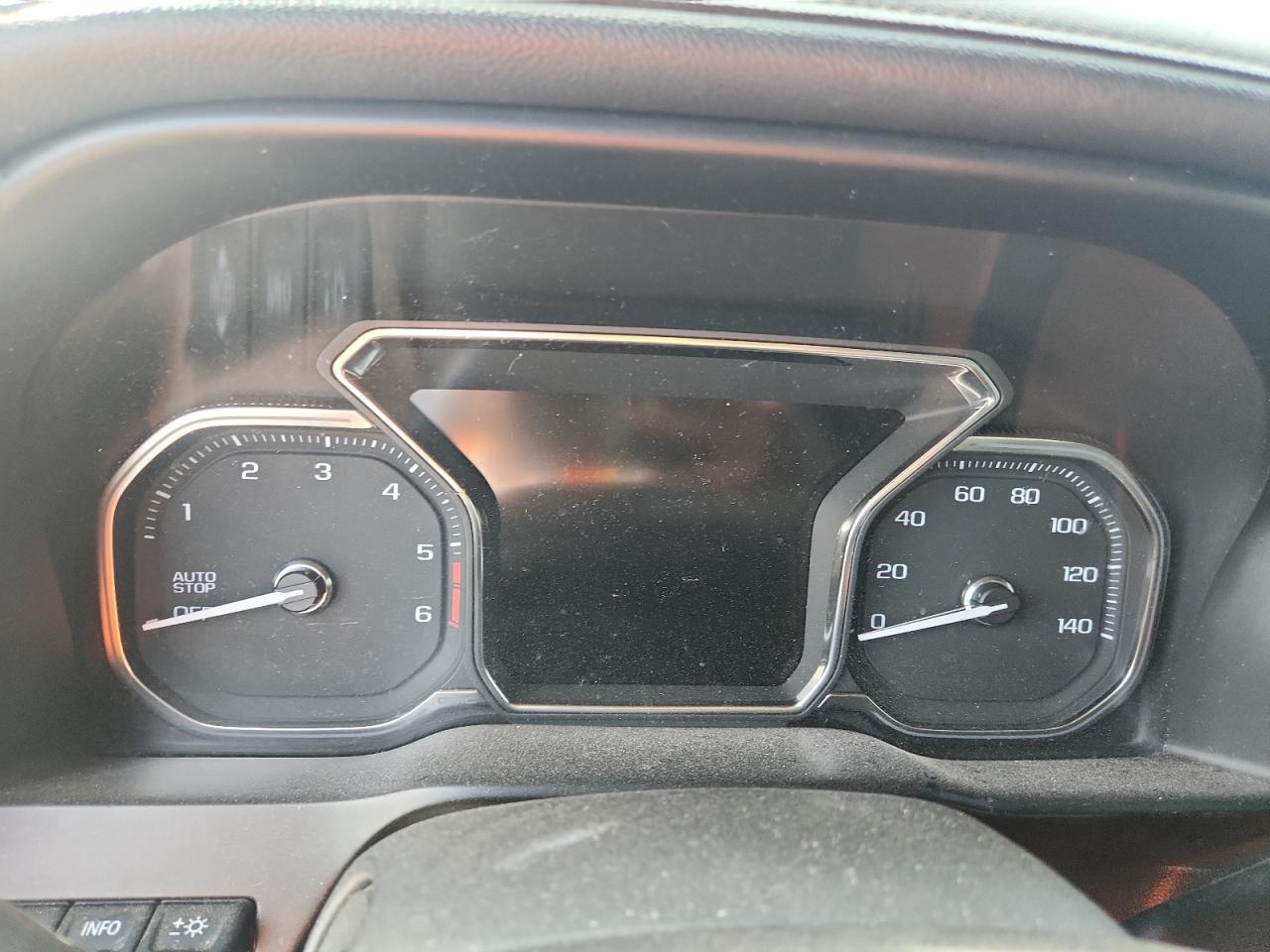 GMC Sierra K1500 At4 Image 8