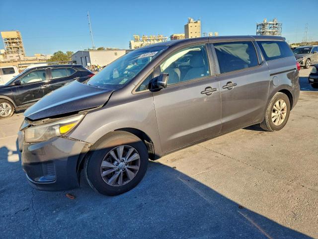  Salvage Kia Sedona