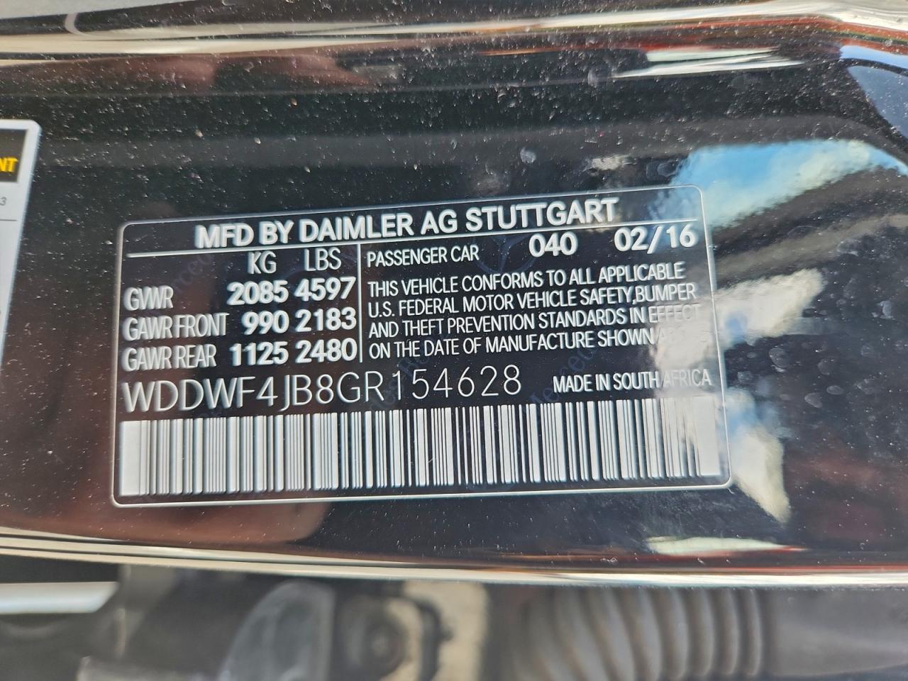 Mercedes-Benz C-Class 300 Image 8