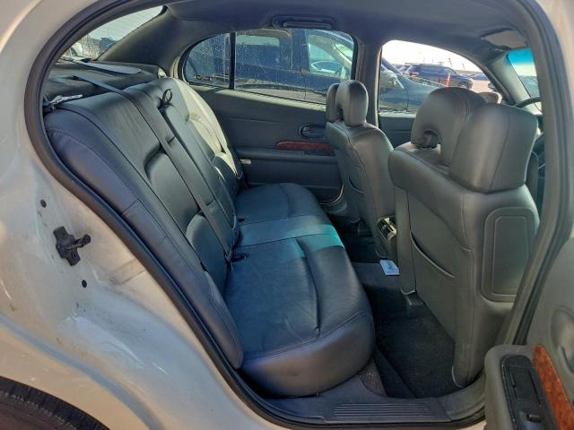 Buick LeSabre Limited Image 11