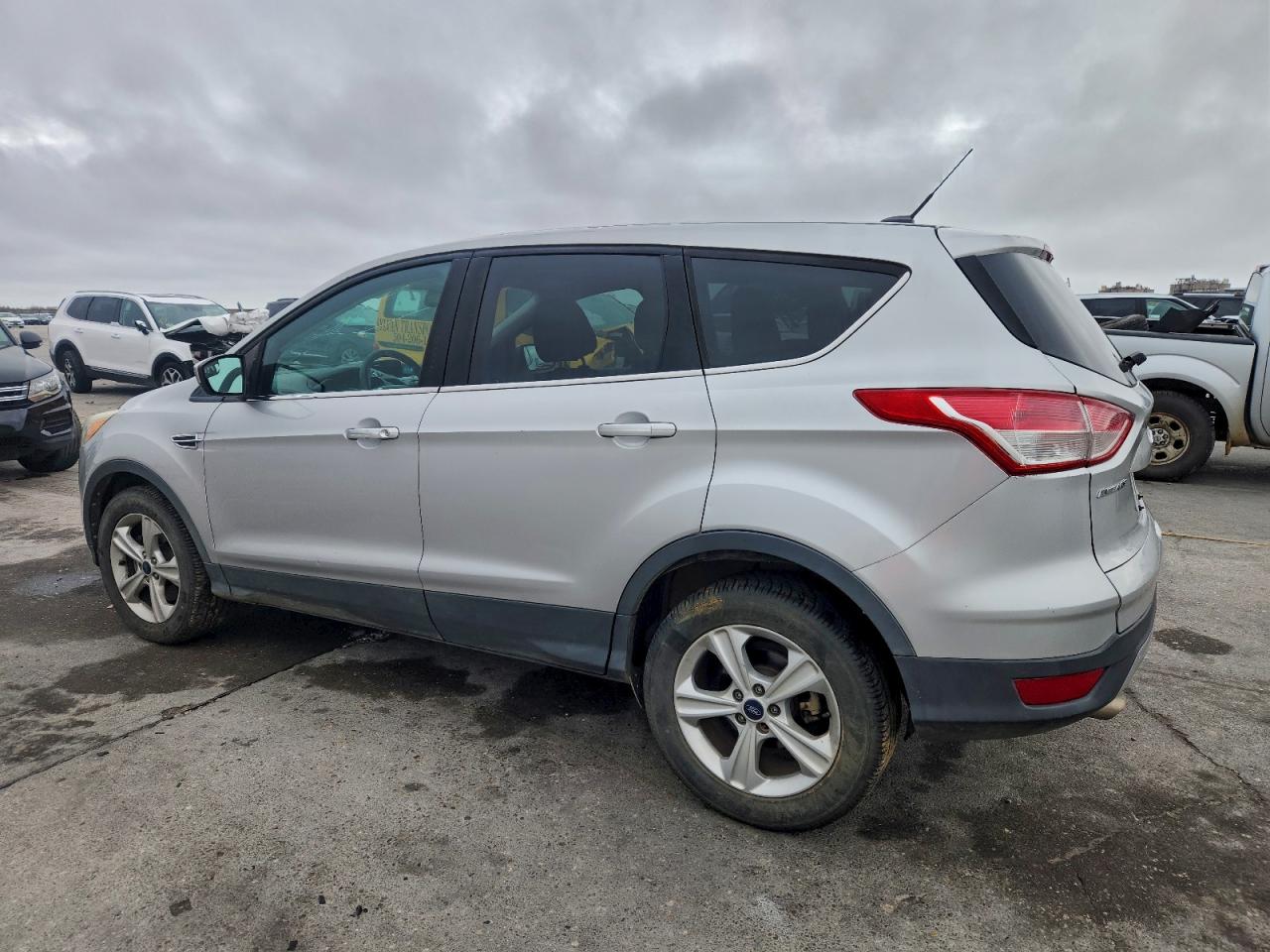 Ford Escape Se Image 3