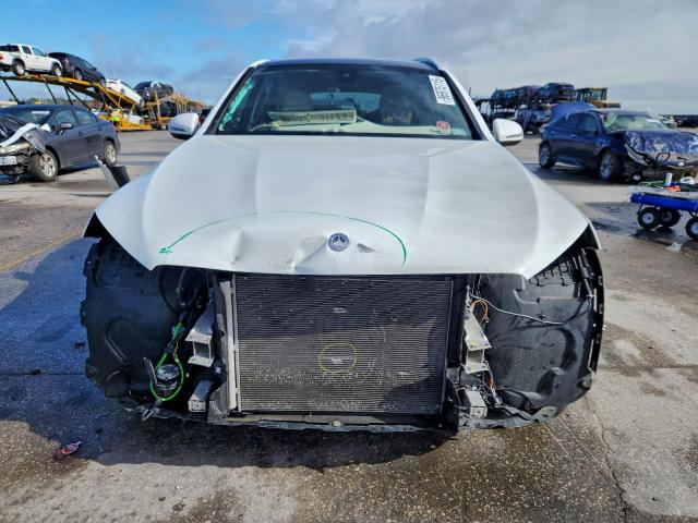 Mercedes-Benz GLC 300 4matic Image 3