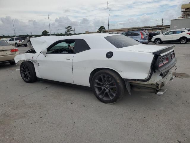 Dodge Challenger R/t Scat Pack Image 3