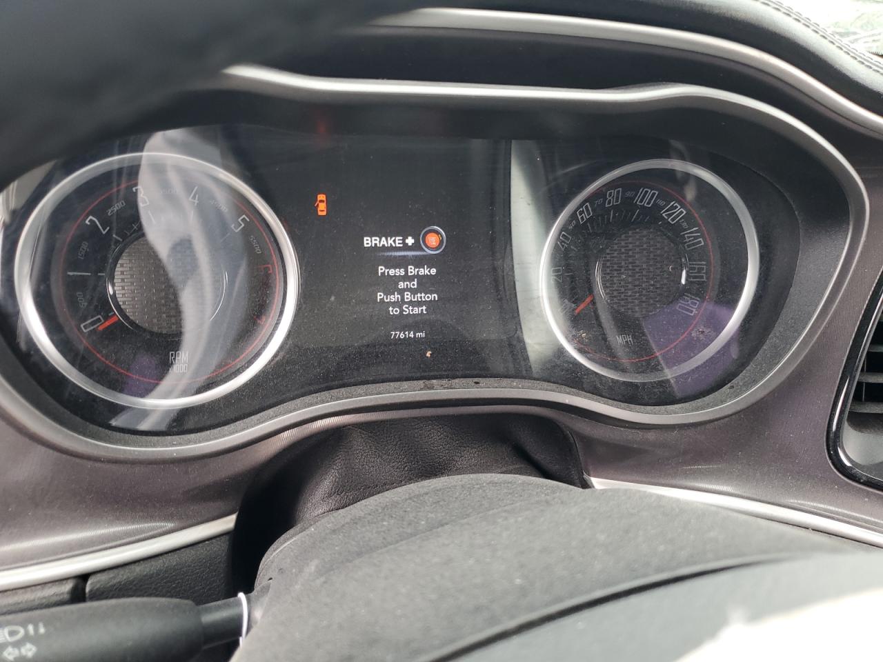 Dodge Challenger R/t Scat Pack Image 7