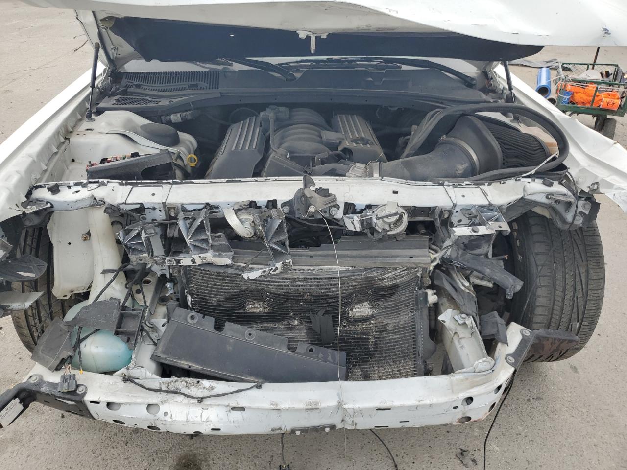 Dodge Challenger R/t Scat Pack Image 12