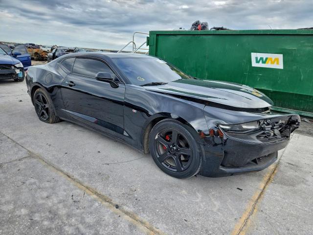 Chevrolet Camaro Ls Image 2