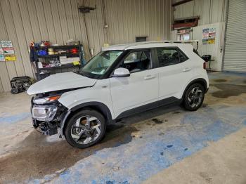  Salvage Hyundai VENUE