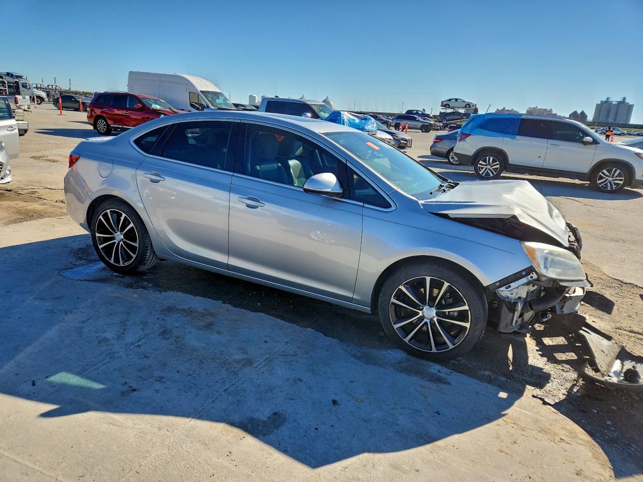Buick Verano Sport Touring Image 10